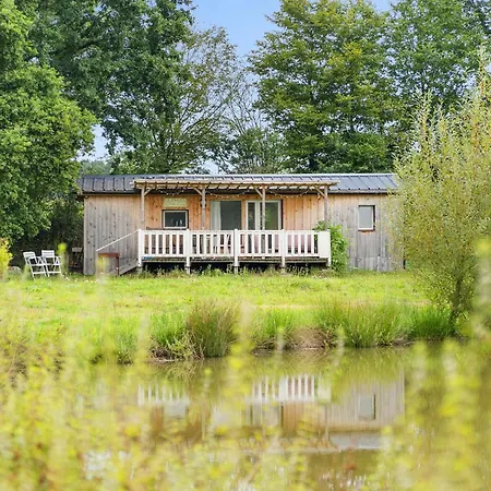 De Carhalo Holiday home Broons